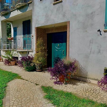 Casa Del Giardino Bright Apartment Bastia Umbra Exterior foto