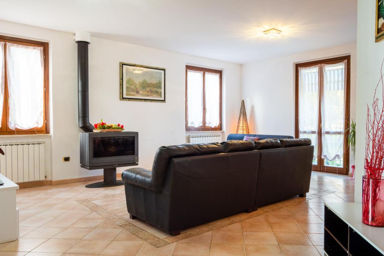 Casa Del Giardino Bright Apartment Bastia Umbra Exterior foto