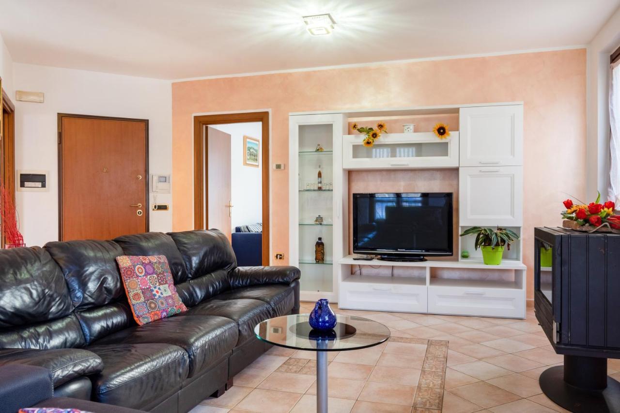 Casa Del Giardino Bright Apartment Bastia Umbra Exterior foto
