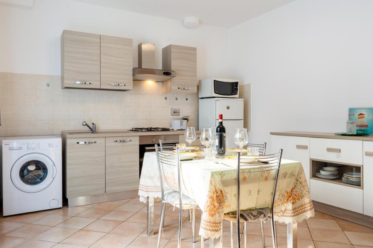 Casa Del Giardino Bright Apartment Bastia Umbra Exterior foto
